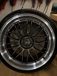 Dotz REVVO 19" 5x112 9,5" (8 foto / 10)