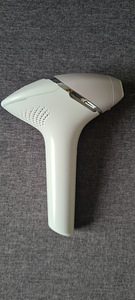 Photoepilator Lumea Prestige Bri 953/00 (5 foto / 6)