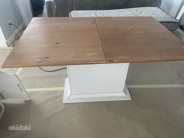 Söögilaud täispuit