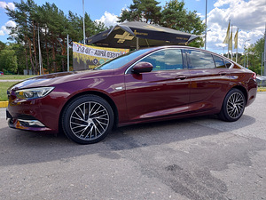 Opel Insignia Grand Sport Edition Plus (2 foto / 12)