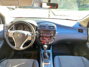 AUTORENT NISSAN PULSAR TALLINN-HELSNIKI (7 foto / 7)