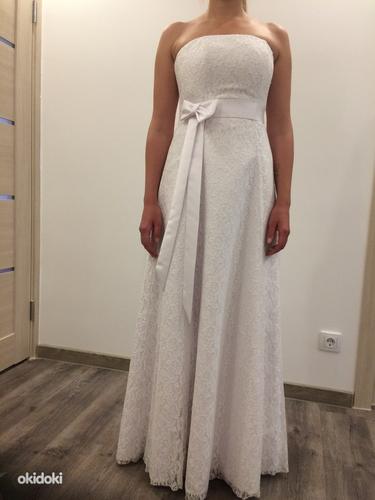 Свадебное платье размер М (фото #3)