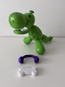 Mängurobot Squeakee the balloon dino. (1 foto / 6)