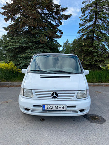 Мерседес Бенц V Класс (2 фото из 5)