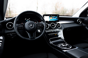 Mercedes Benz C180 Facelift (10 foto / 15)