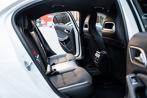 Mercedes Benz A180 (9 foto / 15)
