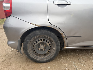 Honda Jazz 2006 aasta (4 foto / 8)