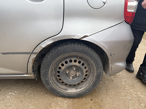 Honda Jazz 2006 aasta (7 foto / 8)