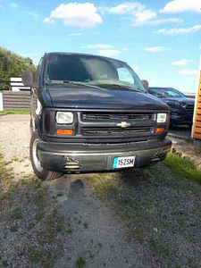 Chevrolet 2500 Van