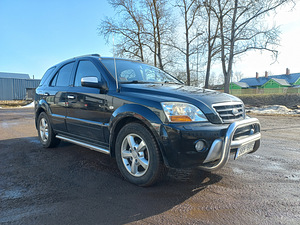 Kia Sorento 2008 (2 фото из 10)