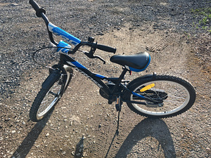 Lastelejalgrattas Kross (2 foto / 4)
