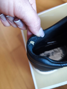 Кроссовки Michael Kors (7 фото из 8)