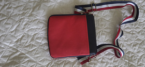 Naiste kott Tommy Hilfiger (5 foto / 5)