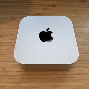 Apple Mac mini M4 16 GB + 256 GB (2 foto / 3)