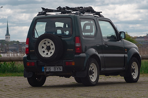 2008 Suzuki Jimny 1.5 63kw diisel roheline (7 foto / 8)