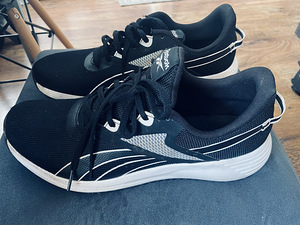 Reebok tossud nr. 45 (1 foto / 1)