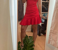Новое красное платье