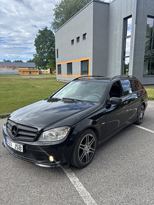 Mercedes benz (1 foto / 8)