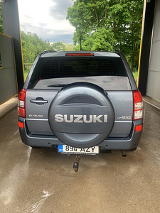 Suzuki Grand Vitaro (2 foto / 9)