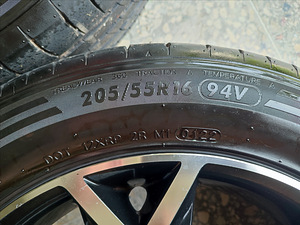 Peugeot valuveljed suverehvidega 4x108 (4 foto / 4)
