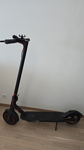Elektritõukeratas Xiaomi Electric Scooter Pro (4 foto / 6)