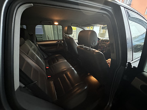 VOLKSWAGEN TOUAREG (5 foto / 5)