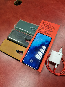 OnePlus 7T Pro 6,67" 1440p / Snapdragon 855+ / 8GB / 256GB (3 foto / 3)