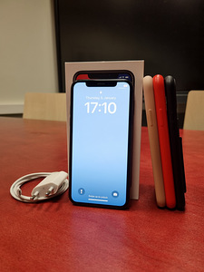 Apple iPhone X 64GB Space Gray (1 foto / 5)