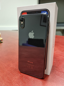 Apple iPhone X 64GB Space Gray (2 foto / 5)