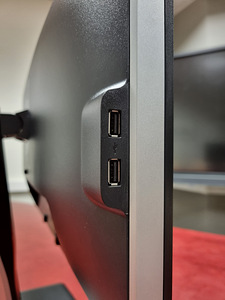 Dell UltraSharp U2312HMt 23" Full HD IPS (6 foto / 6)