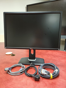 Dell UltraSharp U2412Mb 24" Full HD IPS (2 foto / 10)