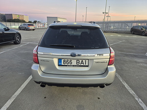 Subaru Outback 2.5 121kw (4 foto / 10)