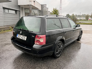 Volkswagen Passat 1.9 TDI 74KW (4 foto / 8)