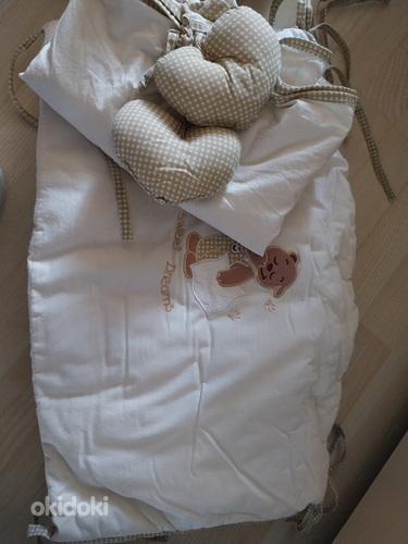 Бортик и балдахин на детскую кроватку (фото #1)