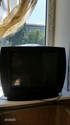 Телевизор LG JoyMAX (работает с помехами) (фото #1)