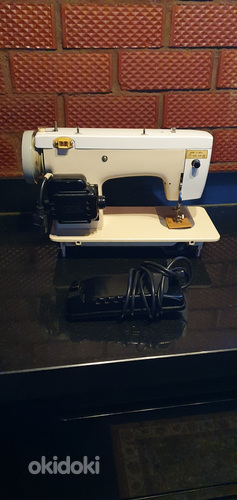 Швейная машинка Чайка (фото #2)