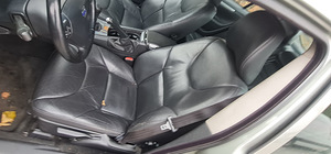 Volvo s60 2.4d 120kw euro4 ручной (8 фото из 10)