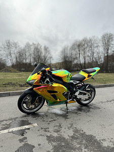 Honda Cbr 1000rr (2 foto / 5)