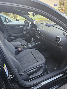 Audi A3 2019 1.0 TFSI (9 foto / 9)