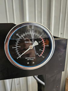 Müüa hüdropress 20T (3 foto / 4)