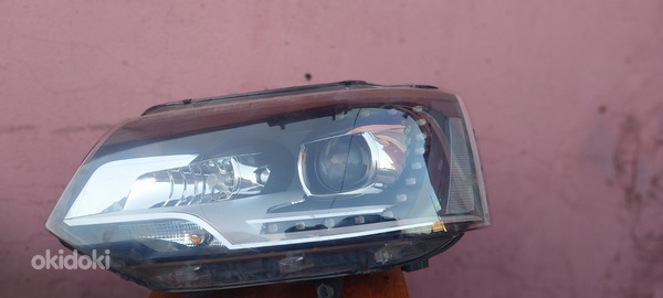 VW Multivan, Transporter parem esituli/ правая передняя фара