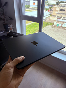 Apple Macbook Air 13 M2 8GB/256GB Midnight Blue (1 foto / 4)