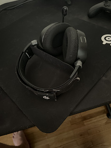 Steelseries artic 9 (1 foto / 2)