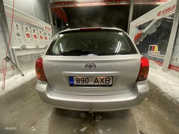 Toyota avensis t25 2.0 85kw diisel 2003a (foto #1)
