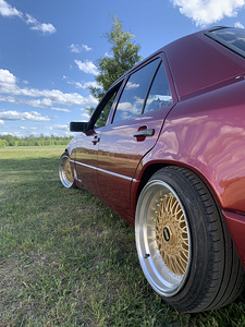 W124 2.0D manuaal (8 foto / 12)