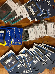 512GB SSD SATA3 2.5 NEW 480GB (2 foto / 5)