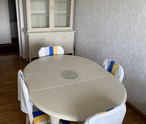Söögitoa komplekt (Vitriinkapp, kummut, laud ja 6 tooli)