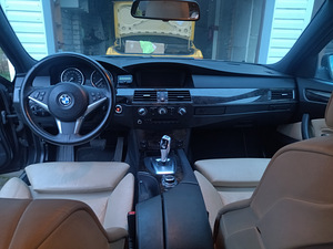 BMW 525D Comfort Edition 3.0 145kW (5 foto / 9)