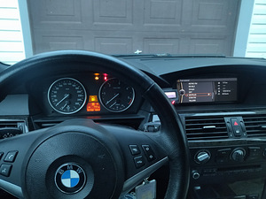 BMW 525D Comfort Edition 3.0 145kW (6 foto / 9)