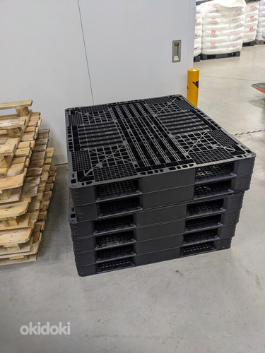 Plastist kaubaalused